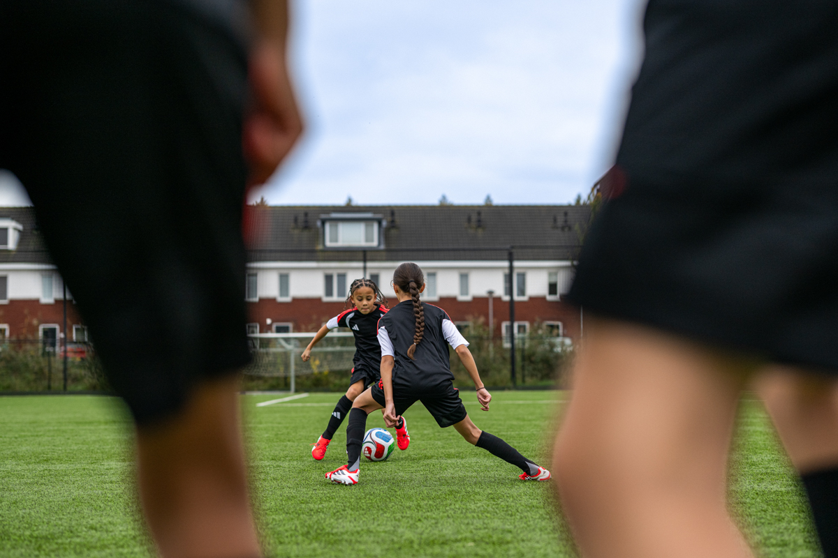 EngagementStill_adidas_Full_BTC_SS26_01